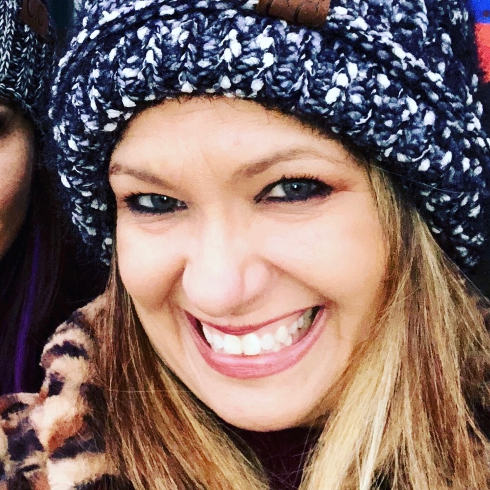 Meet your Posher, Angie